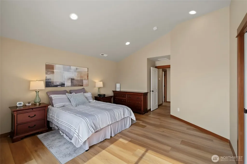 3143 NW Delcon Court East Wenatchee WA 98802