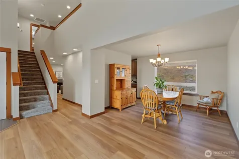 3143 NW Delcon Court East Wenatchee WA 98802