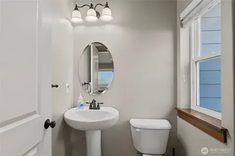 3143 NW Delcon Court East Wenatchee WA 98802