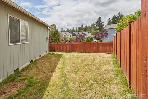 6804 E 132nd Street Court Puyallup WA 98373