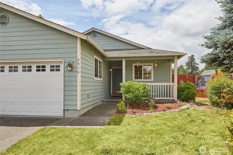 6804 E 132nd Street Court Puyallup WA 98373