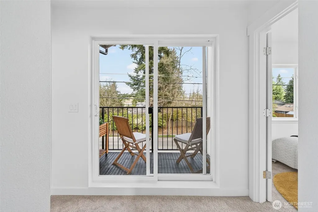 219 NE 185th Street Shoreline WA 98155