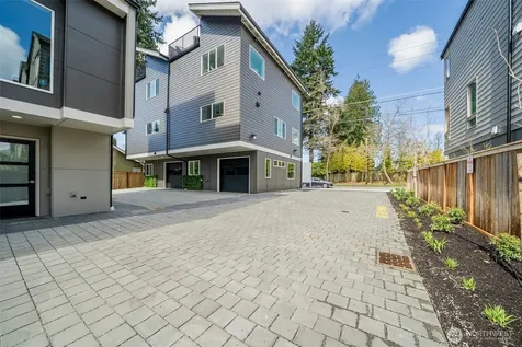 219 NE 185th Street Shoreline WA 98155