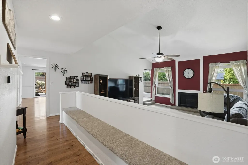 2440 Lincoln Avenue SE Port Orchard WA 98366