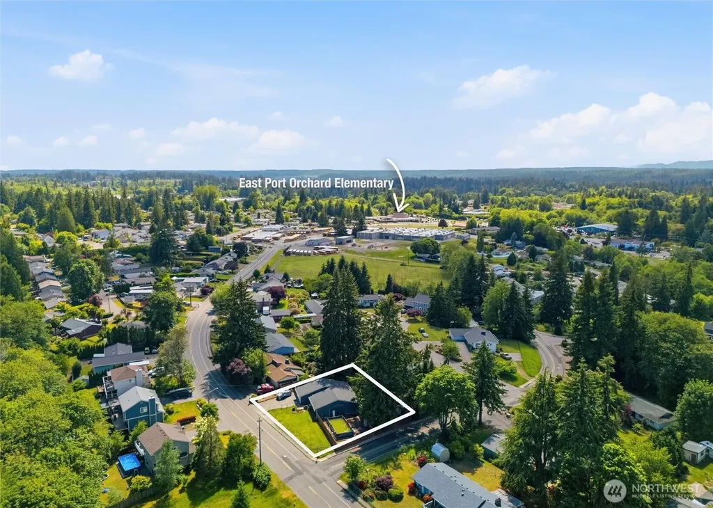 2440 Lincoln Avenue SE Port Orchard WA 98366