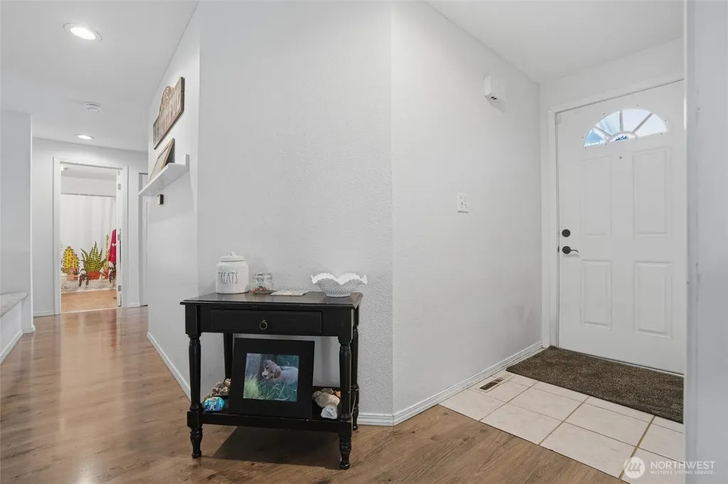 2440 Lincoln Avenue SE Port Orchard WA 98366