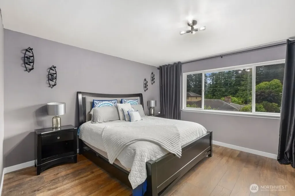 18811 46th Avenue NE Arlington WA 98223