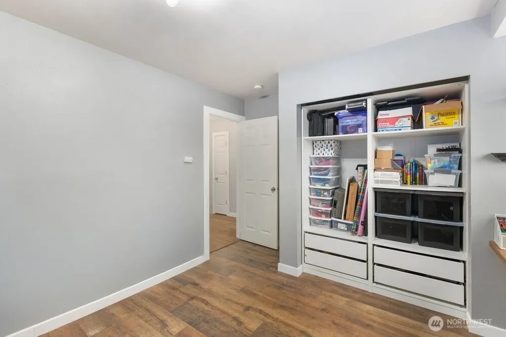 18811 46th Avenue NE Arlington WA 98223