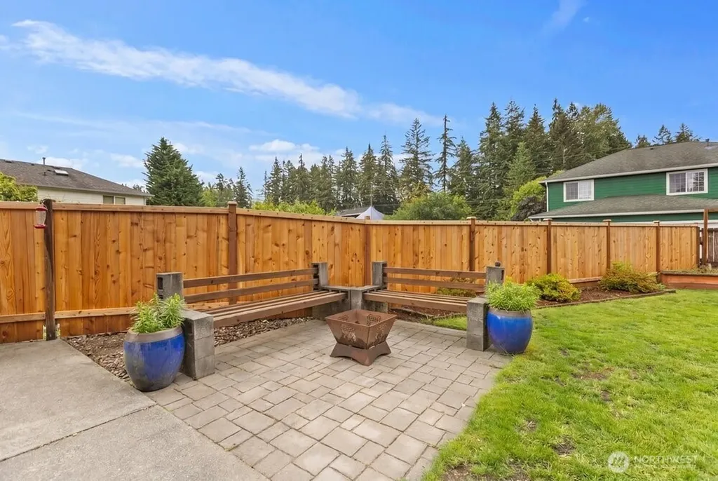 18811 46th Avenue NE Arlington WA 98223