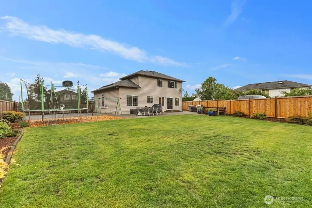 18811 46th Avenue NE Arlington WA 98223