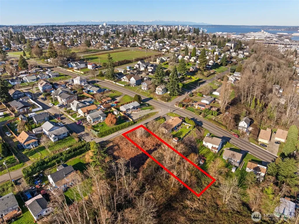 3561 E N Street Tacoma WA 98404