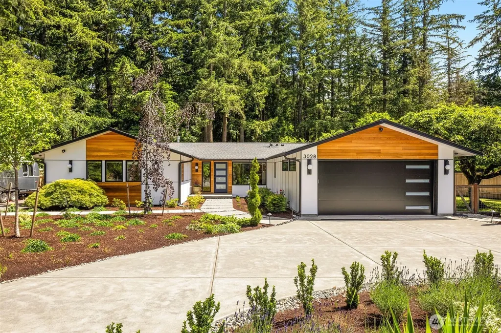 3028 249th Avenue SE Sammamish WA 98075