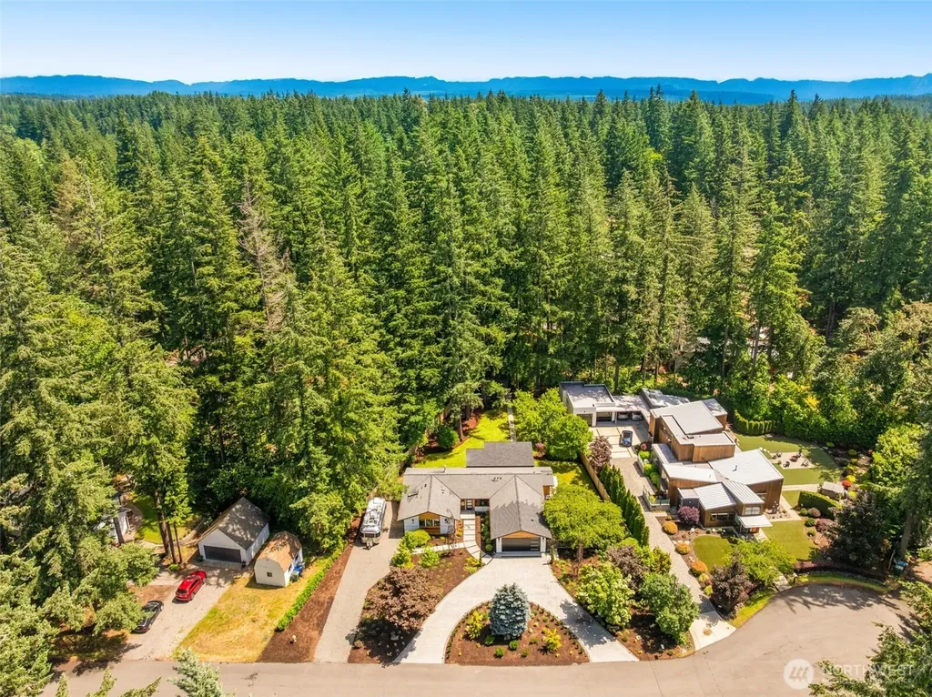 3028 249th Avenue SE Sammamish WA 98075