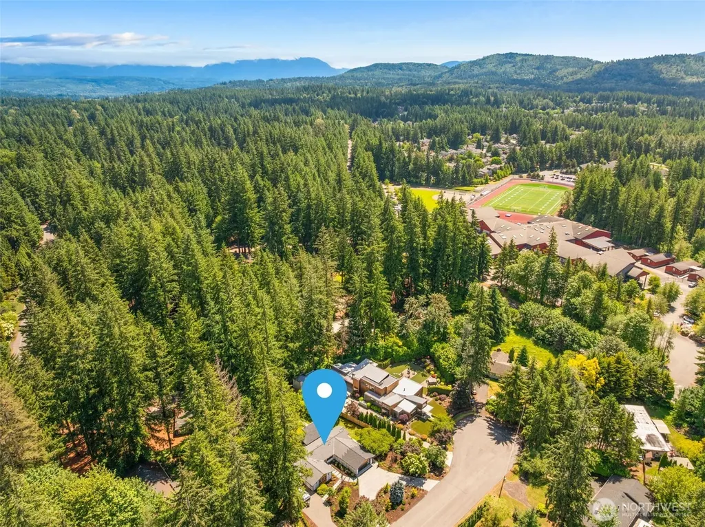 3028 249th Avenue SE Sammamish WA 98075