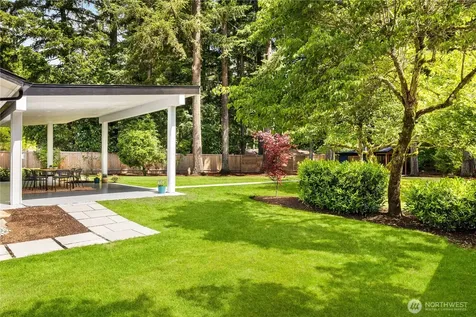 3028 249th Avenue SE Sammamish WA 98075