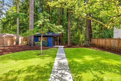 3028 249th Avenue SE Sammamish WA 98075
