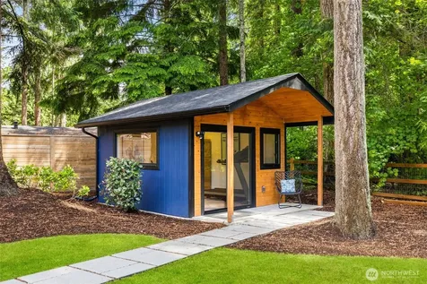 3028 249th Avenue SE Sammamish WA 98075
