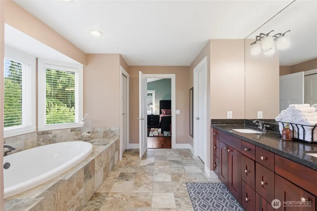 10927 NE 157th Street Bothell WA 98011