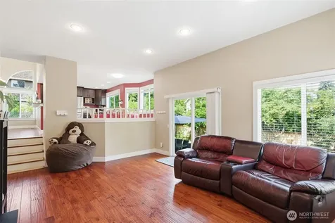 10927 NE 157th Street Bothell WA 98011