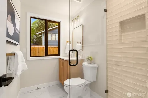 13400 SE 56th Place Bellevue WA 98006