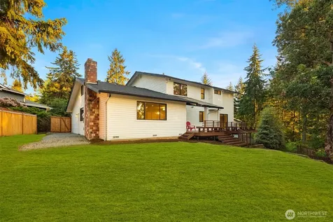 13400 SE 56th Place Bellevue WA 98006