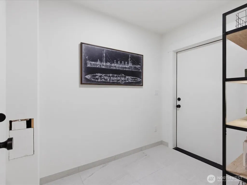 1972 25th Avenue E Seattle WA 98112