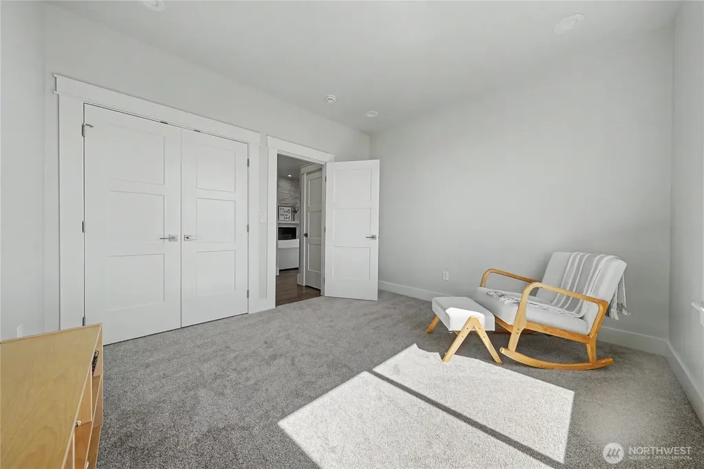 7379 Lake Vista Dr NE Moses Lake WA 98837