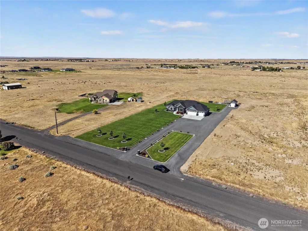 7379 Lake Vista Dr NE Moses Lake WA 98837