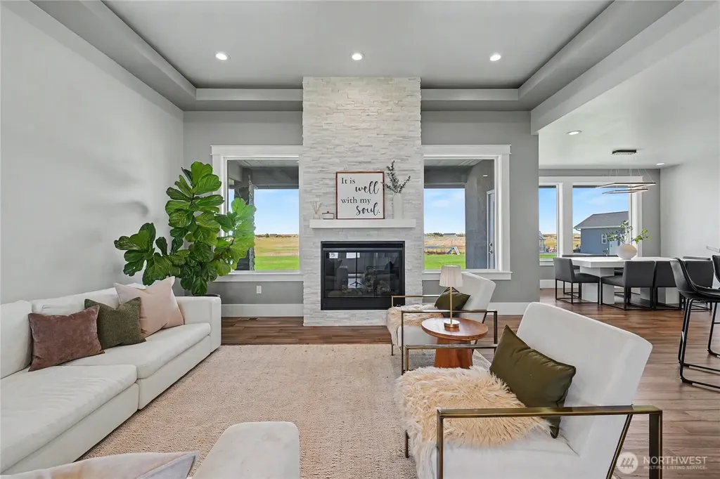 7379 Lake Vista Dr NE Moses Lake WA 98837