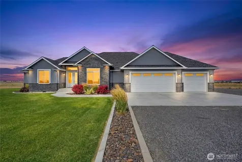 7379 Lake Vista Dr NE Moses Lake WA 98837