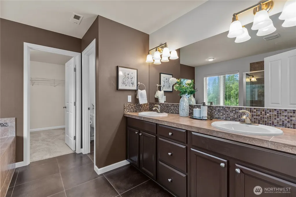 14225 3rd Avenue W Everett WA 98208