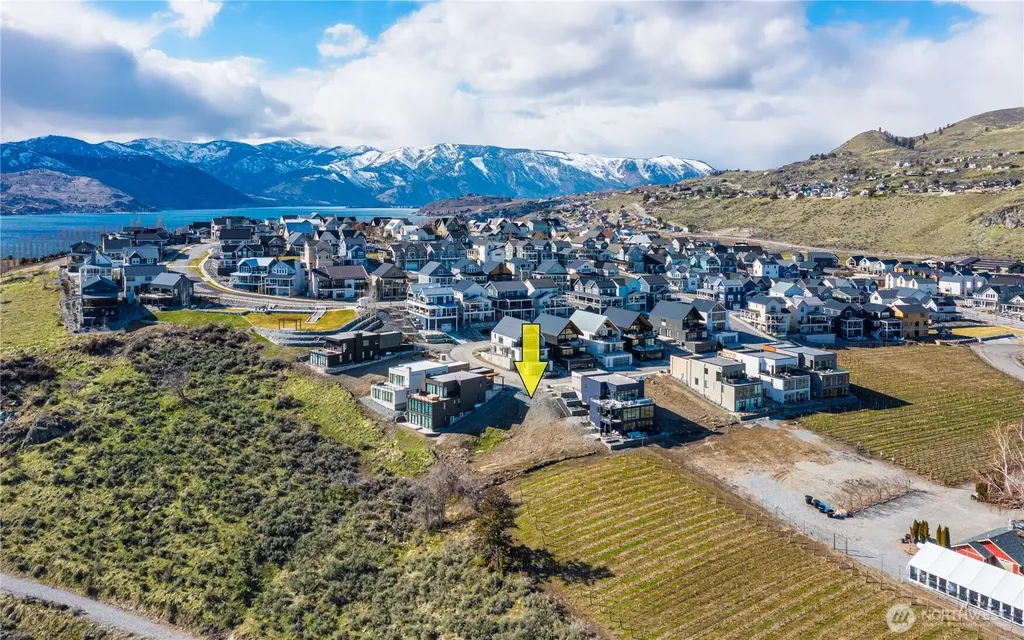 1325 Dragonfly Court Chelan WA 98816