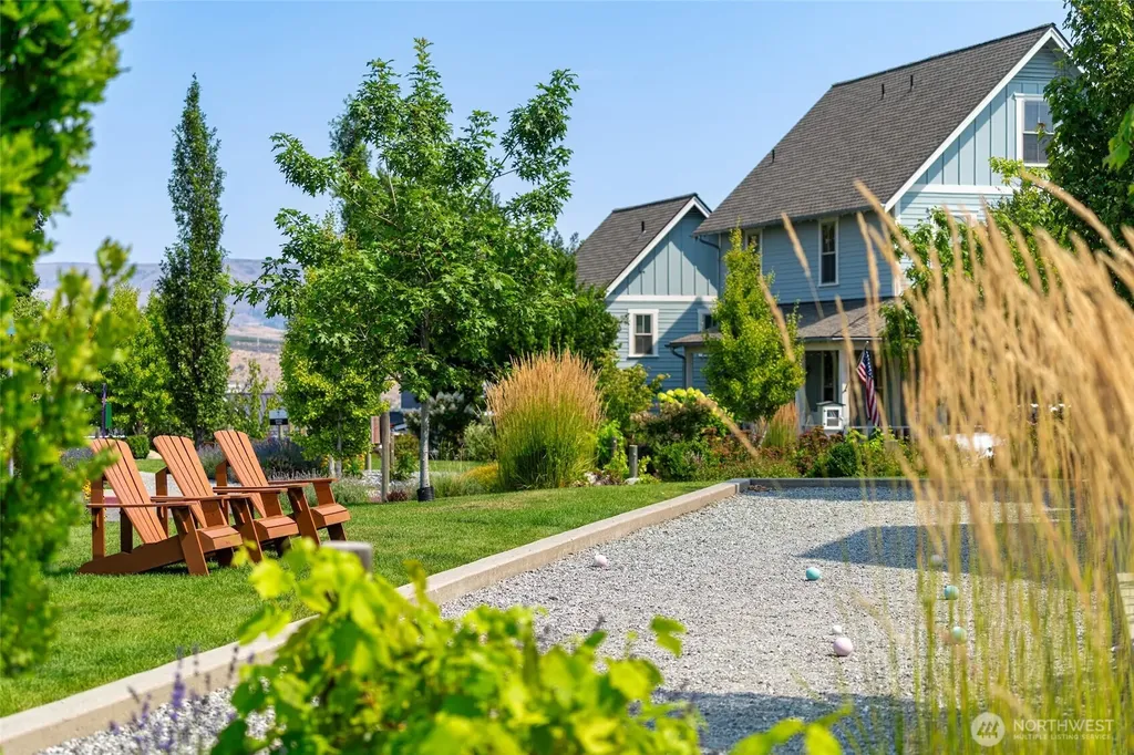 1325 Dragonfly Court Chelan WA 98816