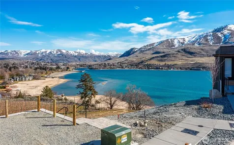 1325 Dragonfly Court Chelan WA 98816