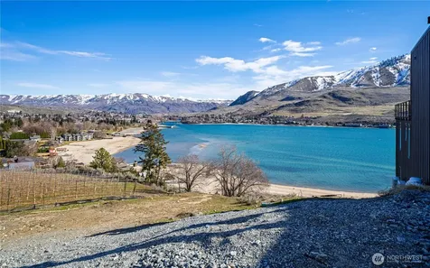 1325 Dragonfly Court Chelan WA 98816