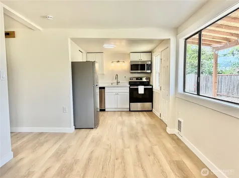 506 S 107th Street Tacoma WA 98444