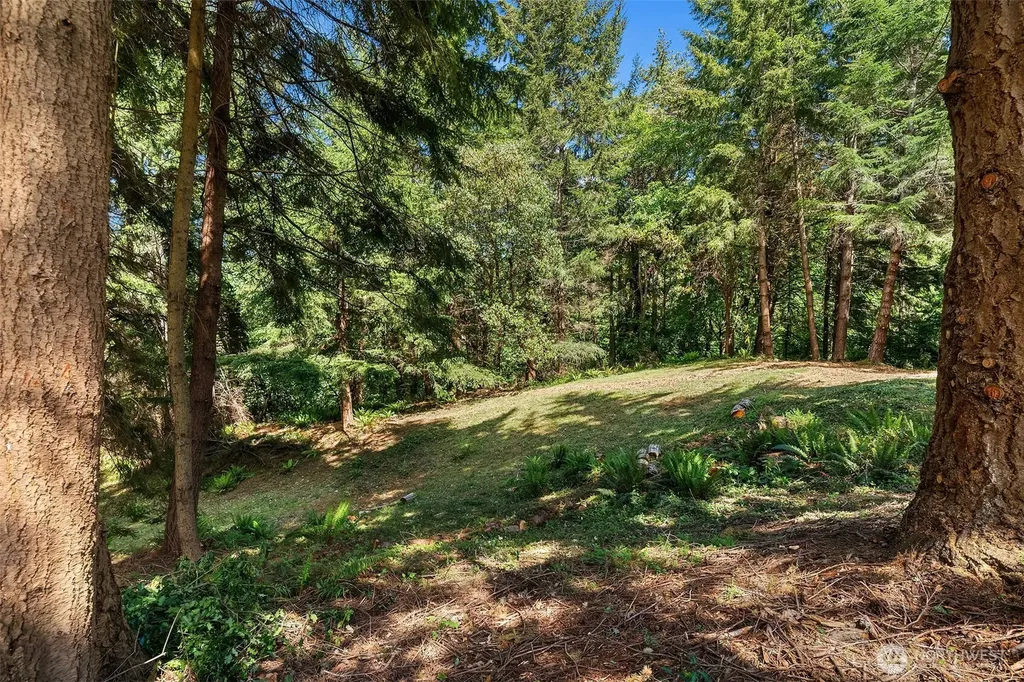 9416 SW 266th Lane Vashon WA 98070