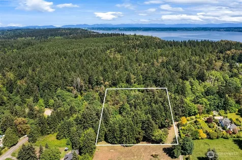 9416 SW 266th Lane Vashon WA 98070