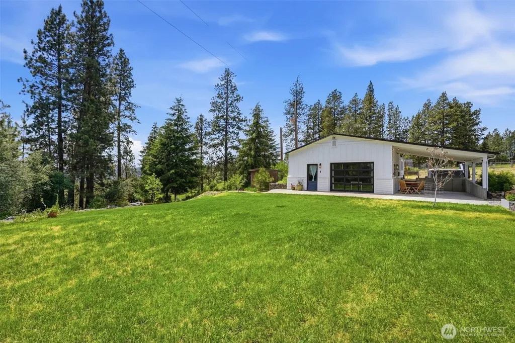 10716 S Baltimore Road Spokane WA 99223