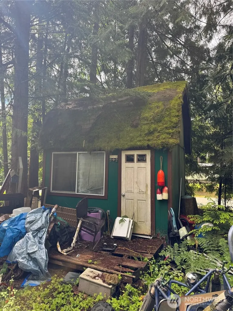 8460 Cimarron Way Maple Falls WA 98266