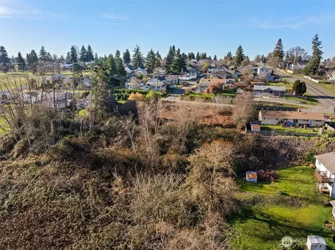 1403 E Lennox Tacoma WA 98404