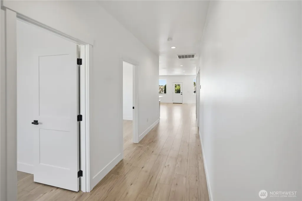 38 N Ginkgo Street Soap Lake WA 98851