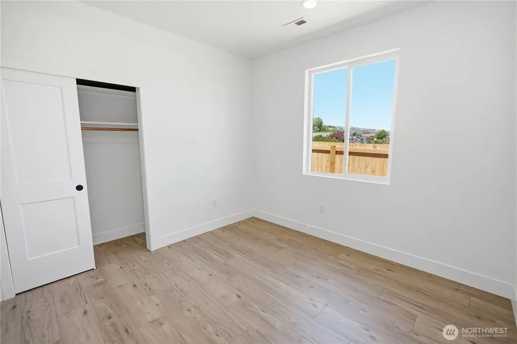 38 N Ginkgo Street Soap Lake WA 98851