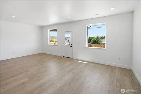 38 N Ginkgo Street Soap Lake WA 98851