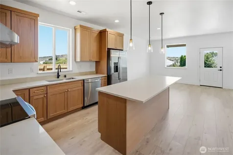 38 N Ginkgo Street Soap Lake WA 98851