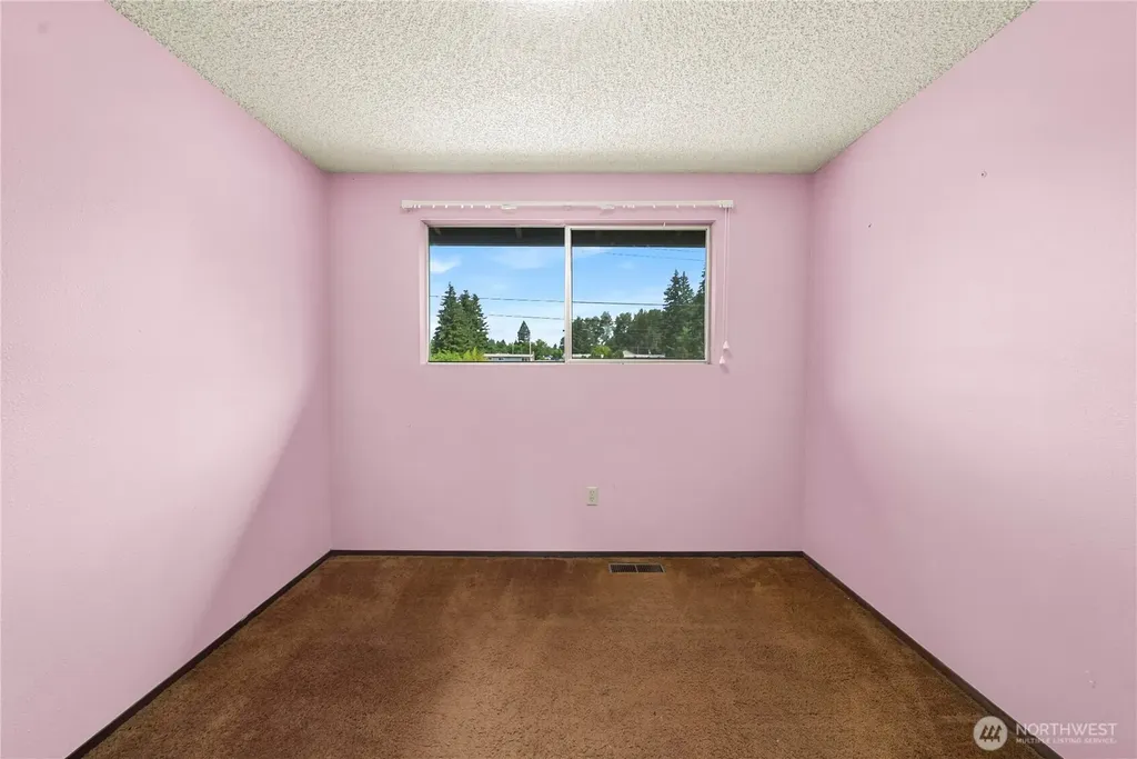 12029 SE 210th Street Kent WA 98031