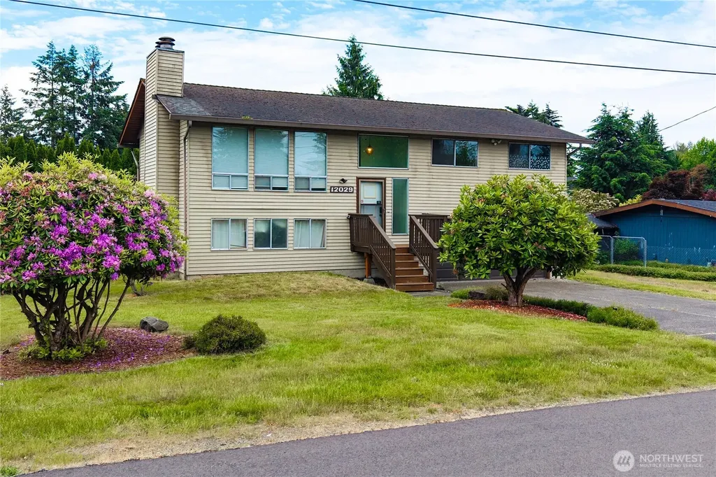 12029 SE 210th Street Kent WA 98031