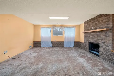 12029 SE 210th Street Kent WA 98031