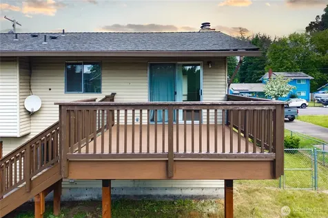 12029 SE 210th Street Kent WA 98031