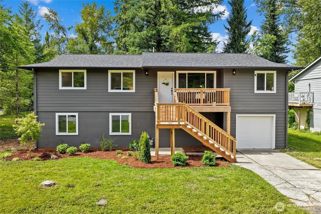 39845 SE Spruce Street Snoqualmie WA 98065